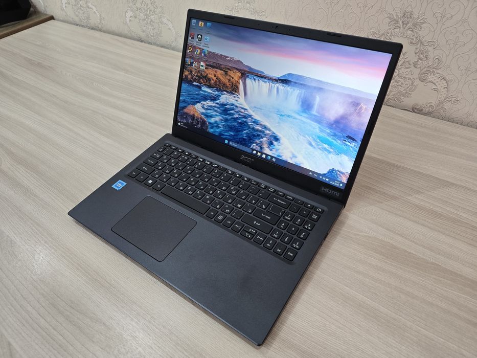 Acer, Celeron 12Th, SSD 256Gb, Ram 8Gb, Full HD IPS