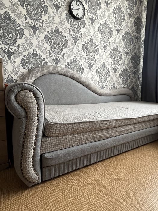 Продается диван-кровать (тахта)