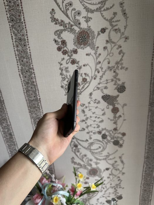 Iphone 11 в отличном состоянии айфон