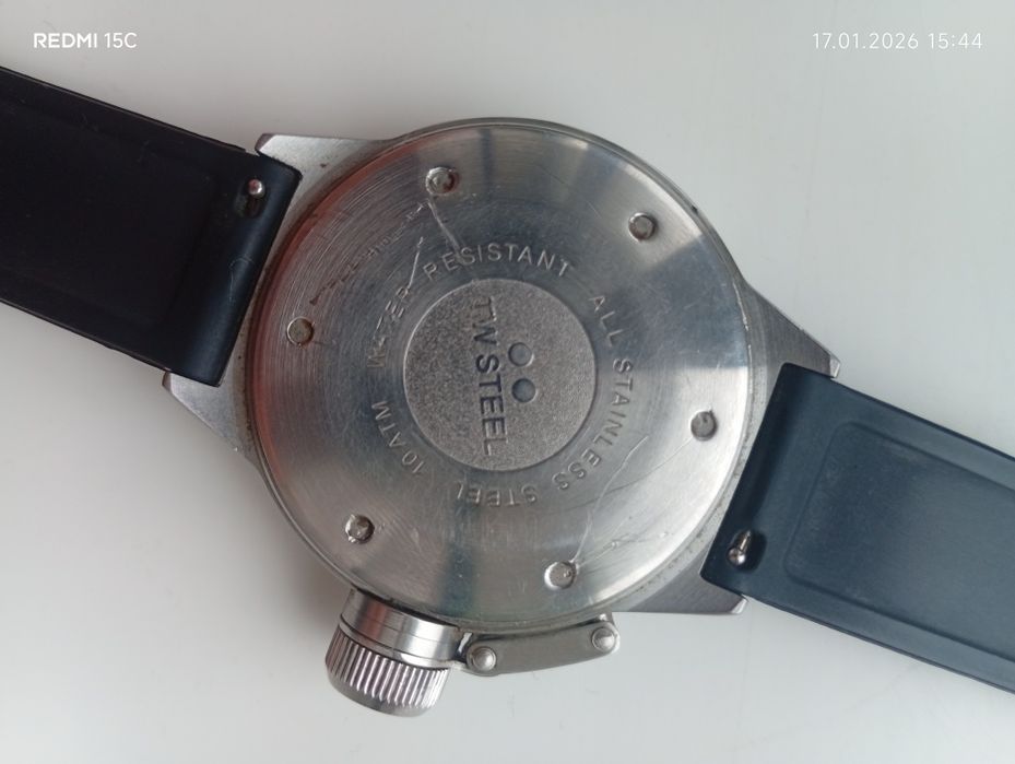 Часы TW STEEL 699