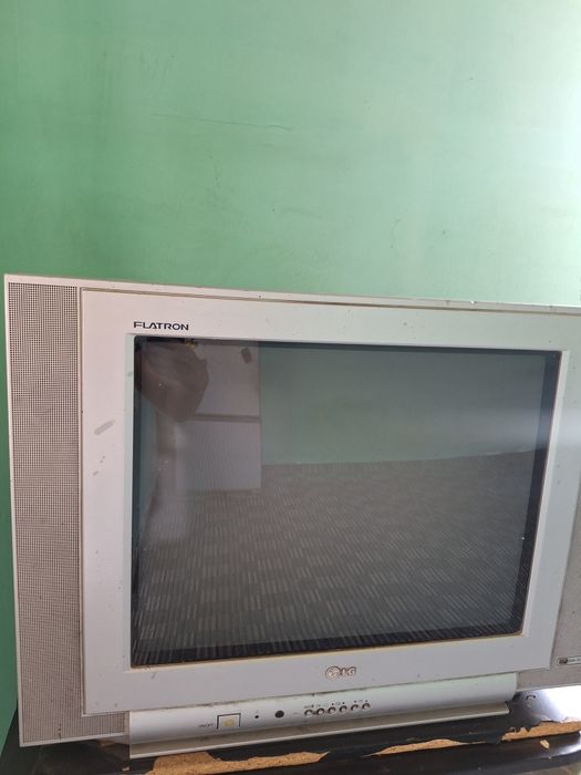 LG Flatron model.  2008- yilda olingan. Kachestvasi zur. Yaxshi ishlay