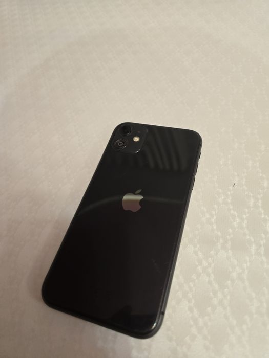 Айфон 11 128gb .