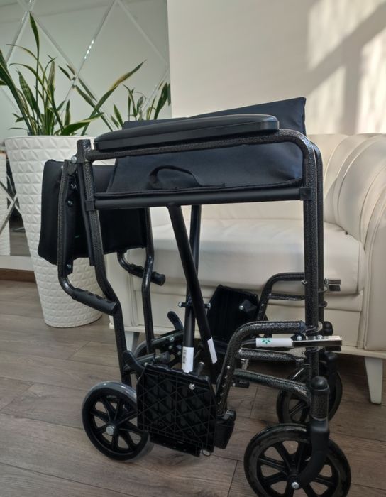 Инвалидная кресло - коляска б/у