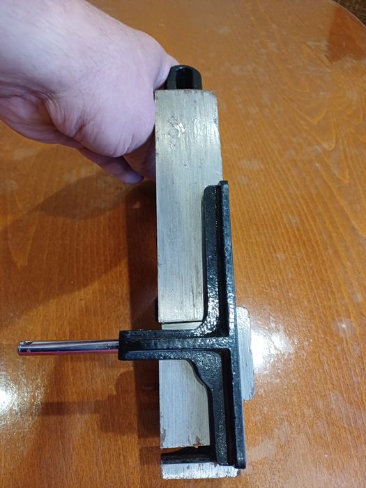 Продавам Метално дърводелско ренде