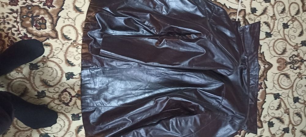 Продам коженную куртку