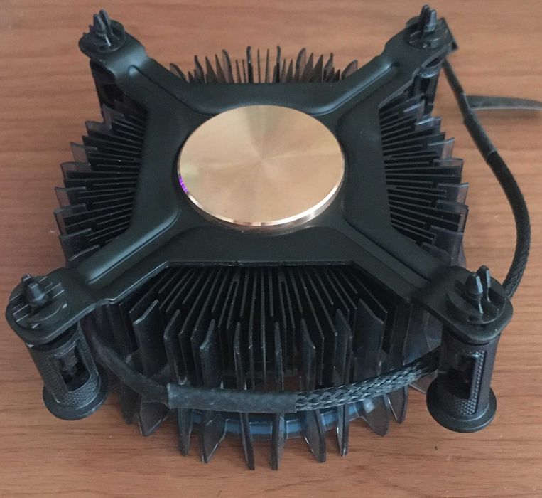 Комплектующие на компьютер, читать описание