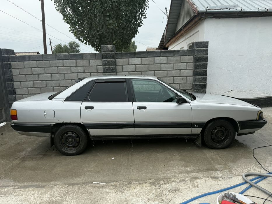 Продам ауди селёдка.89 год