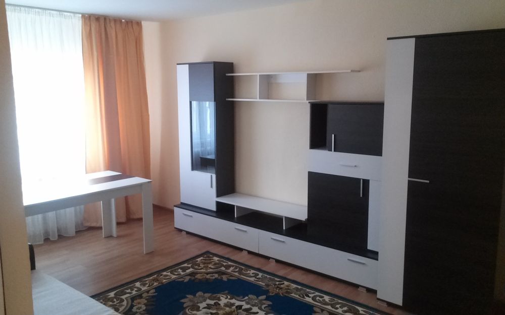 Apartament 3 camere decomandat cetate