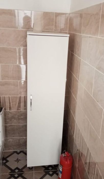 Срочно мебель  для аптек