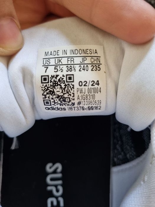 Qiz va ayollar uchun krasovka