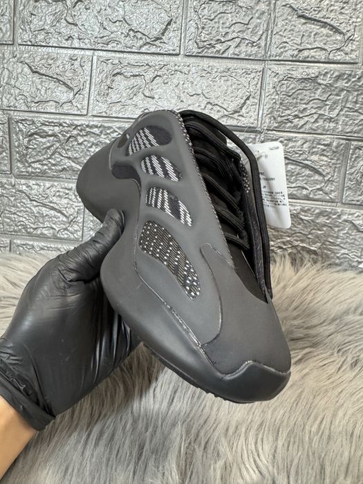 Yeezy 700 Alvah Pk Premium