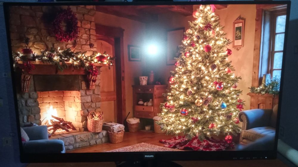 Монитор Philips FullHD 27 дюймов