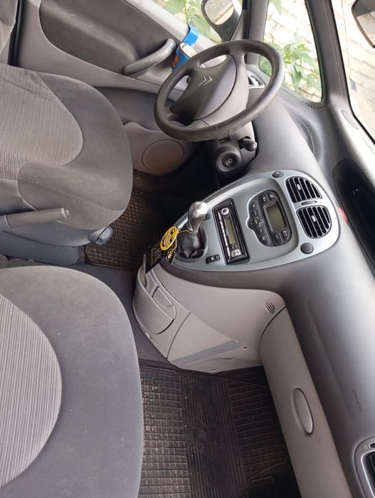 Продавам  Citroen Picaso