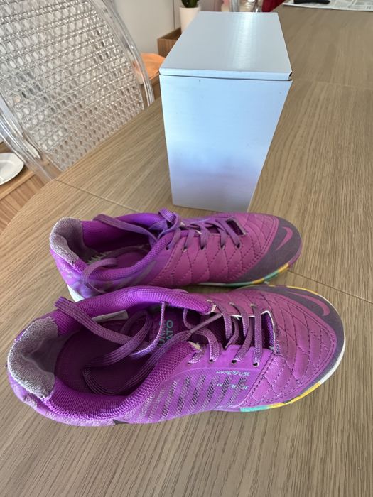 Детские бутсы Nike