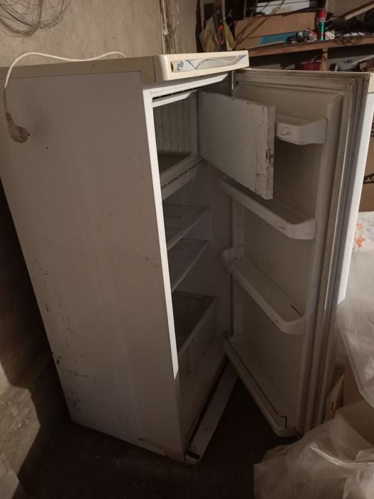 Продам холодильник за 20000