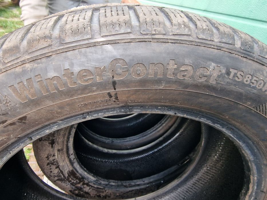 Anvelope 215/55R17 marca Continental, M+S