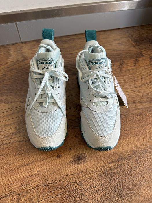 Reebok x Cardi B маратонки