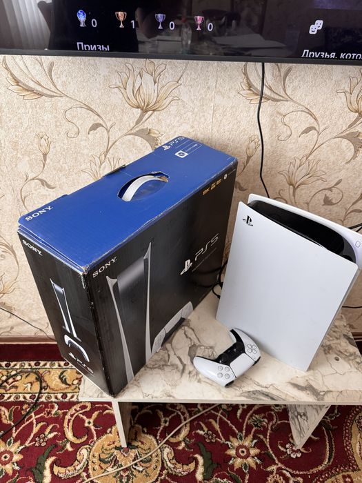 Playstation 5 в коробке