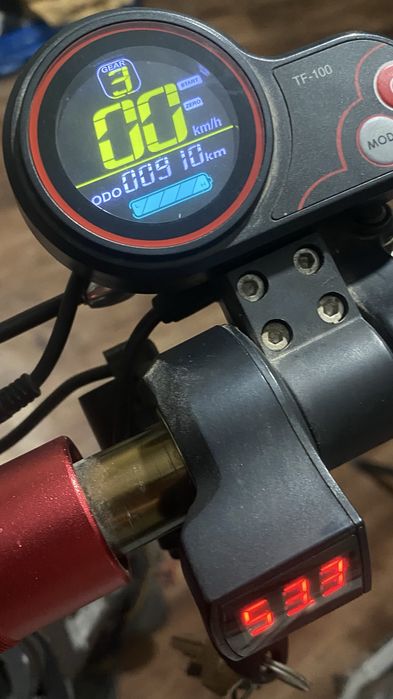 Самокат Куго М4 про