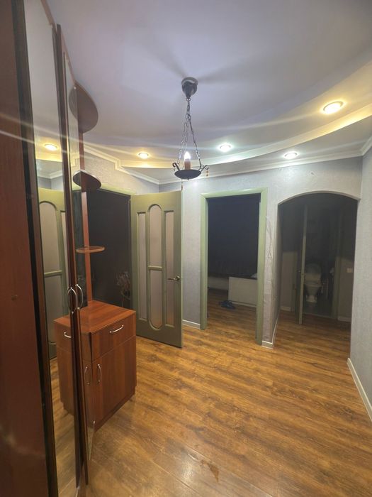 СРОЧНО!!! ТОРГ!!! 3 комн, 6 мкр