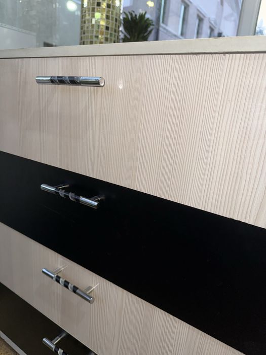 Продам комод от спальни