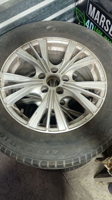 Продам диски с летней резиной