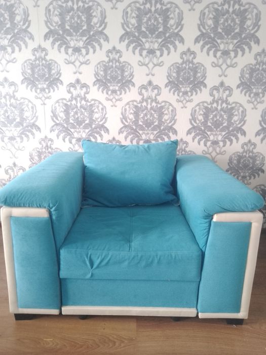 Диван и 2 кресло