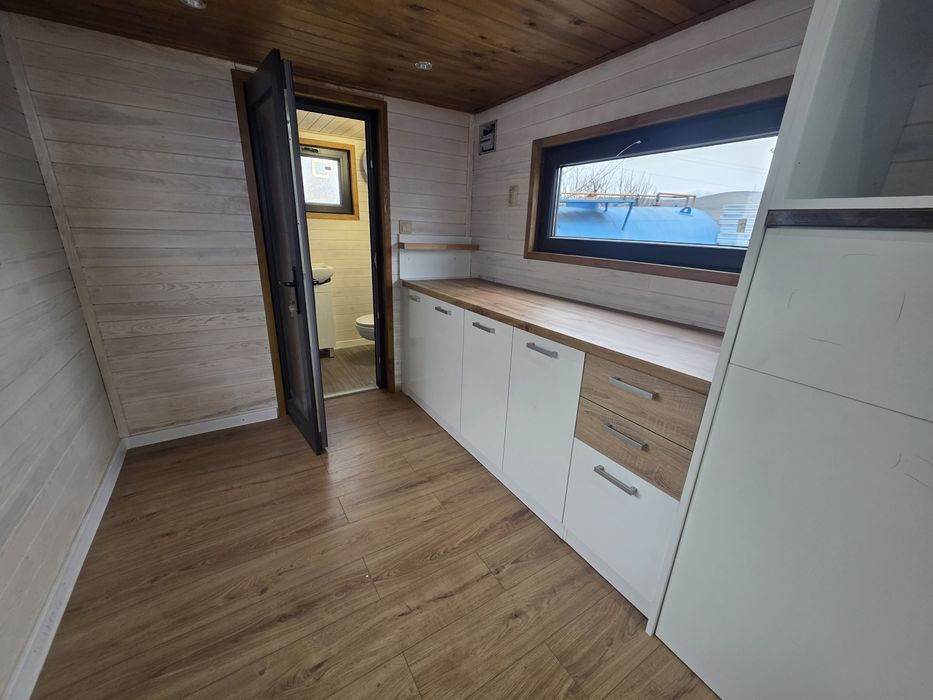 Мобилна къща на колела 38 м², 2 етажа - Бартер