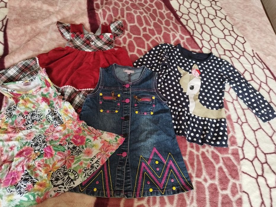Вещи на девочку от 4х месяцев до 6 лет.