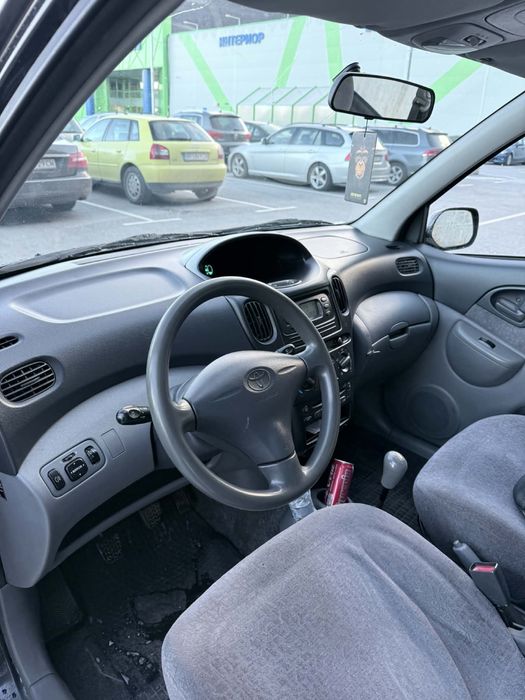 Toyota Yaris Verso 1,4D-4D