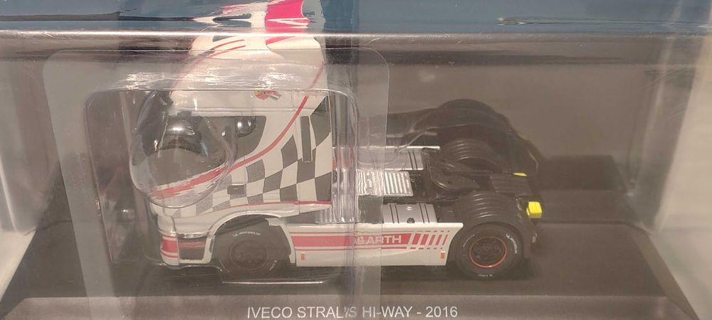 1/43 Deagostini, Atlas, Hachette метални колекционерски колички/камиони нови КАМАЗ, IFA, Berliet Чепел