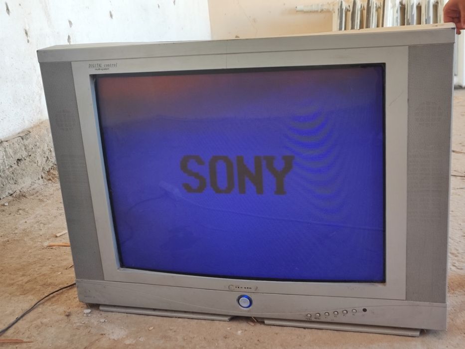 Телевизор Sony телевизор