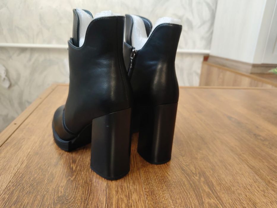 Ботильены на каблуке