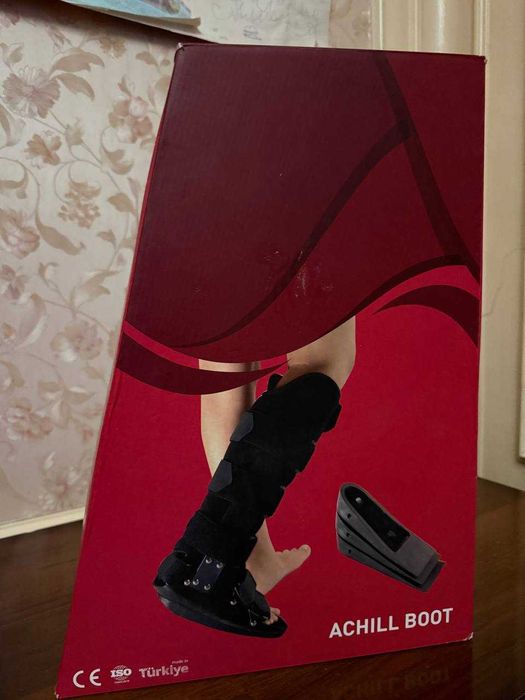 Оёк синганида кийиладиган (Achill boot)