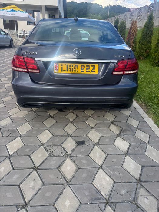De Vanzare Mercedes E220 Amg