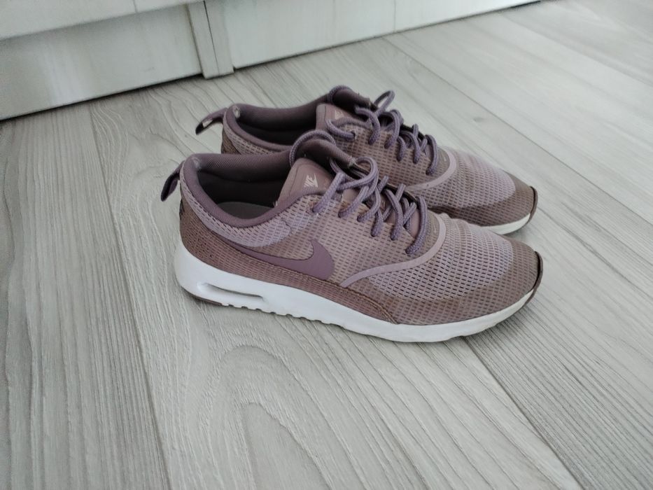 Adidasi Nike dama