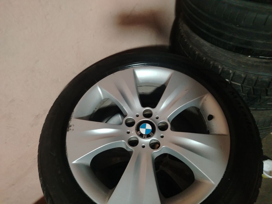 Продам диски с резиной бмвх5е70