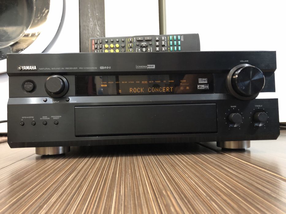 Yamaha RX-V1300rds
