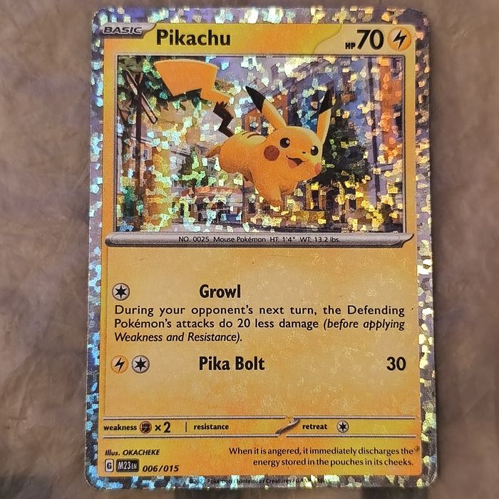 pokemon pickachiu card