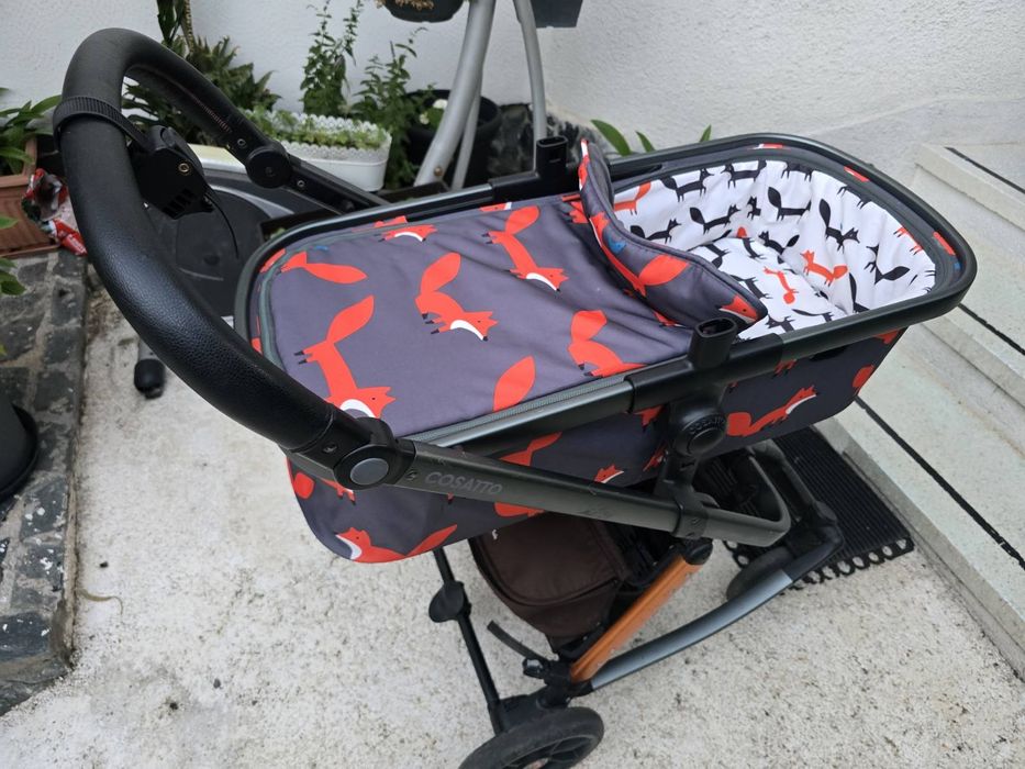 Cosatto Количка Giggle Quad 3 в 1 CHARCOAL MISTER FOX

Шаси