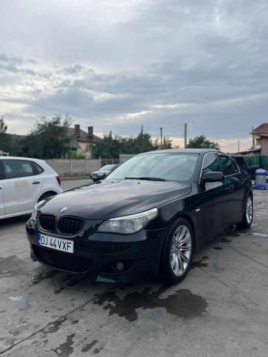 Vând BMW e60 525d