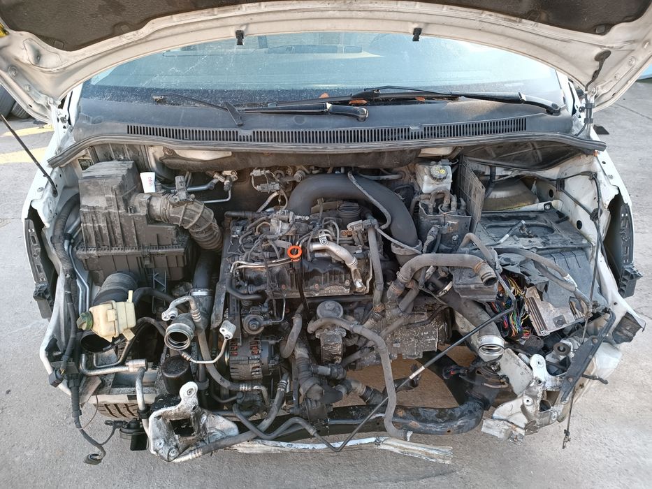 Vw Transporter T5 2.0 TDI Facelift НА ЧАСТИ