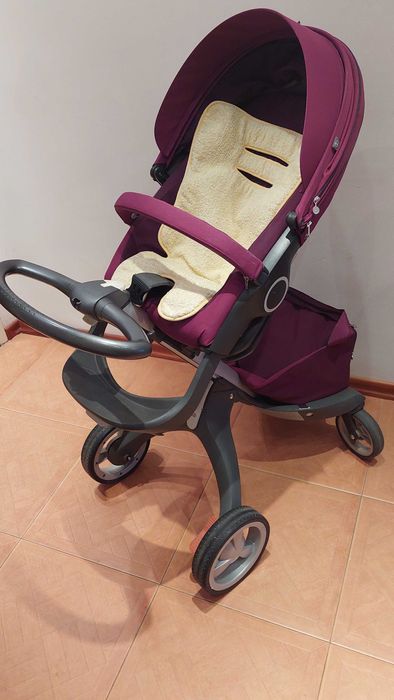Отлично Stokke Xplory количка с всички екстри без чадърче