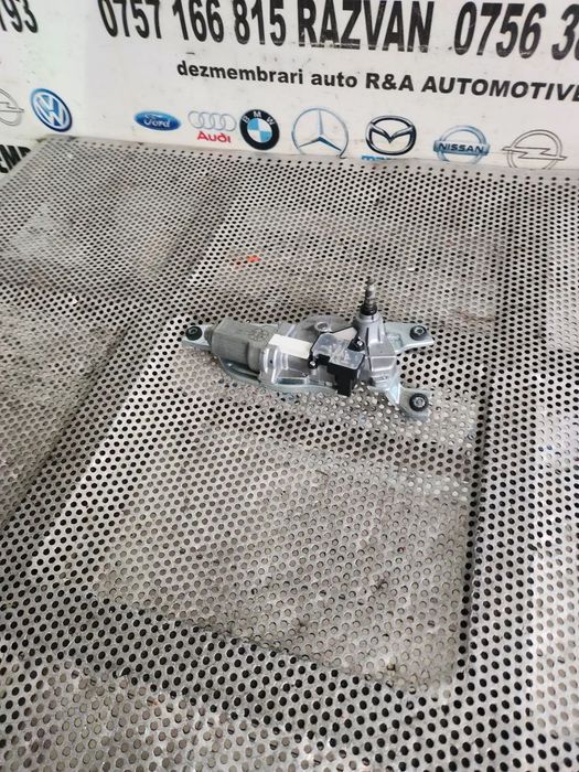 Motoras Stergator Haion Hayon Bmw Seria 2 F45 F46 Cod 7320260
