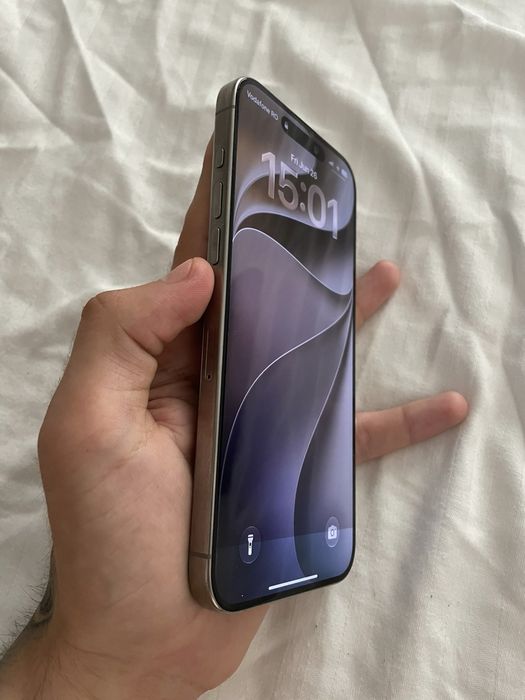 Vand Iphone 15 Pro Max