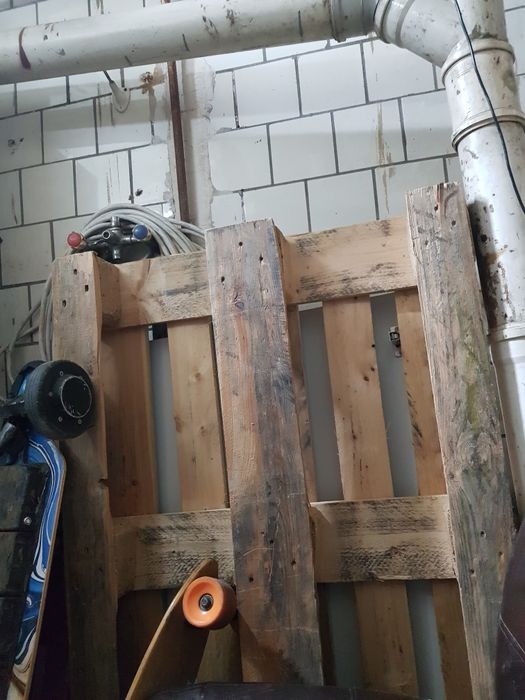 Подон падон дерево пластик