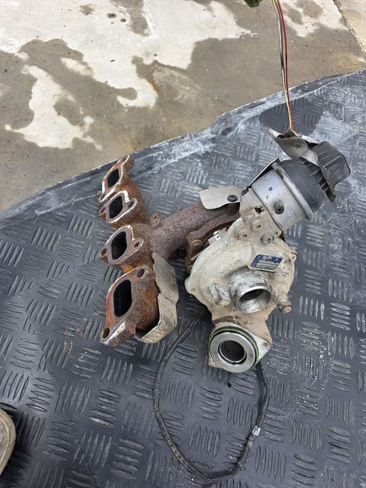 Turbina CFFB Turbosuflanta 2.0 CFFB Passat/Tiguan