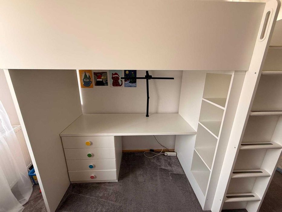 Pat cu birou STUVA IKEA pentru copii, stare bună de utilizare