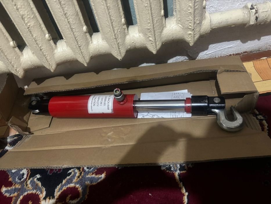 Продам инструменты для маляра