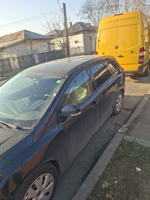 Ford focus 2013 benzina